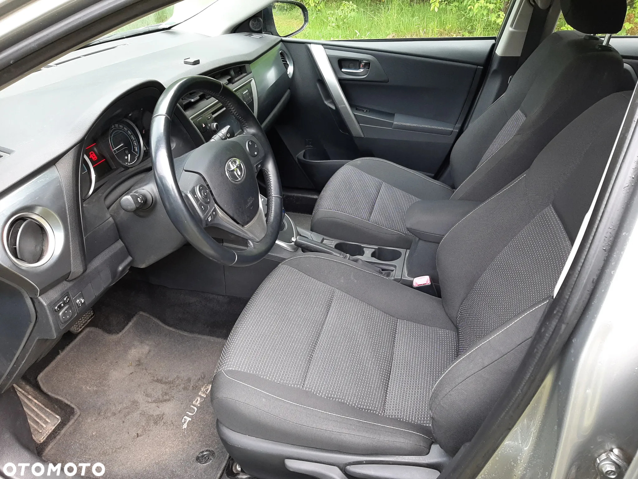 Toyota Auris 1.8 VVT-i Hybrid Automatik Comfort - 8