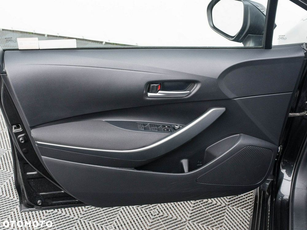Toyota Corolla - 11
