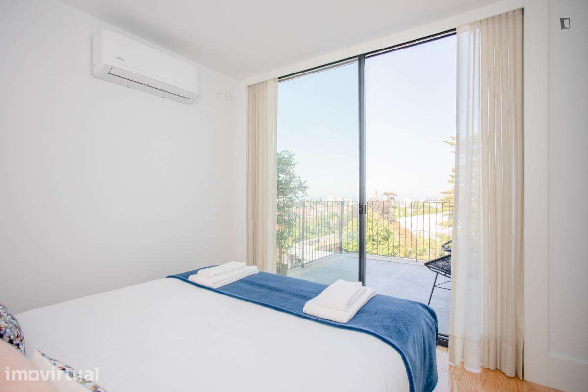 Apartamento com 1 quartos - localizado em Cedofeita Porto - Grande imagem: 2/30