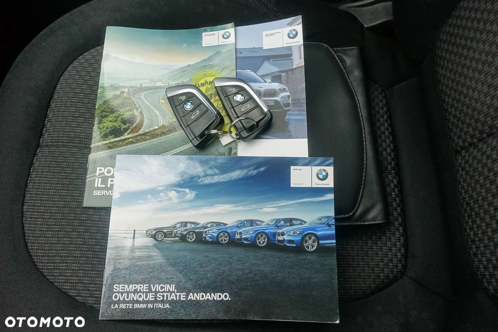 BMW X1 xDrive18d - 31