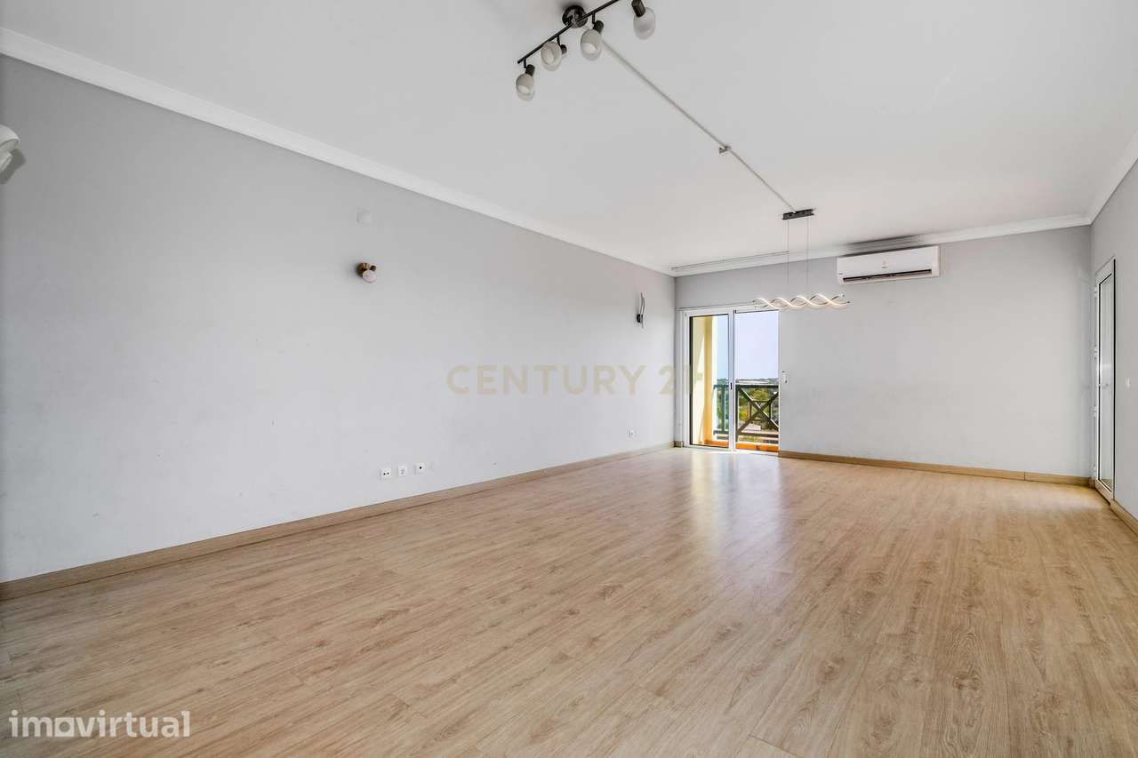 Apartamento Morderno T4 com Vista Mar, Elevador , Garagem e 166 m² em - Grande imagem: 2/24