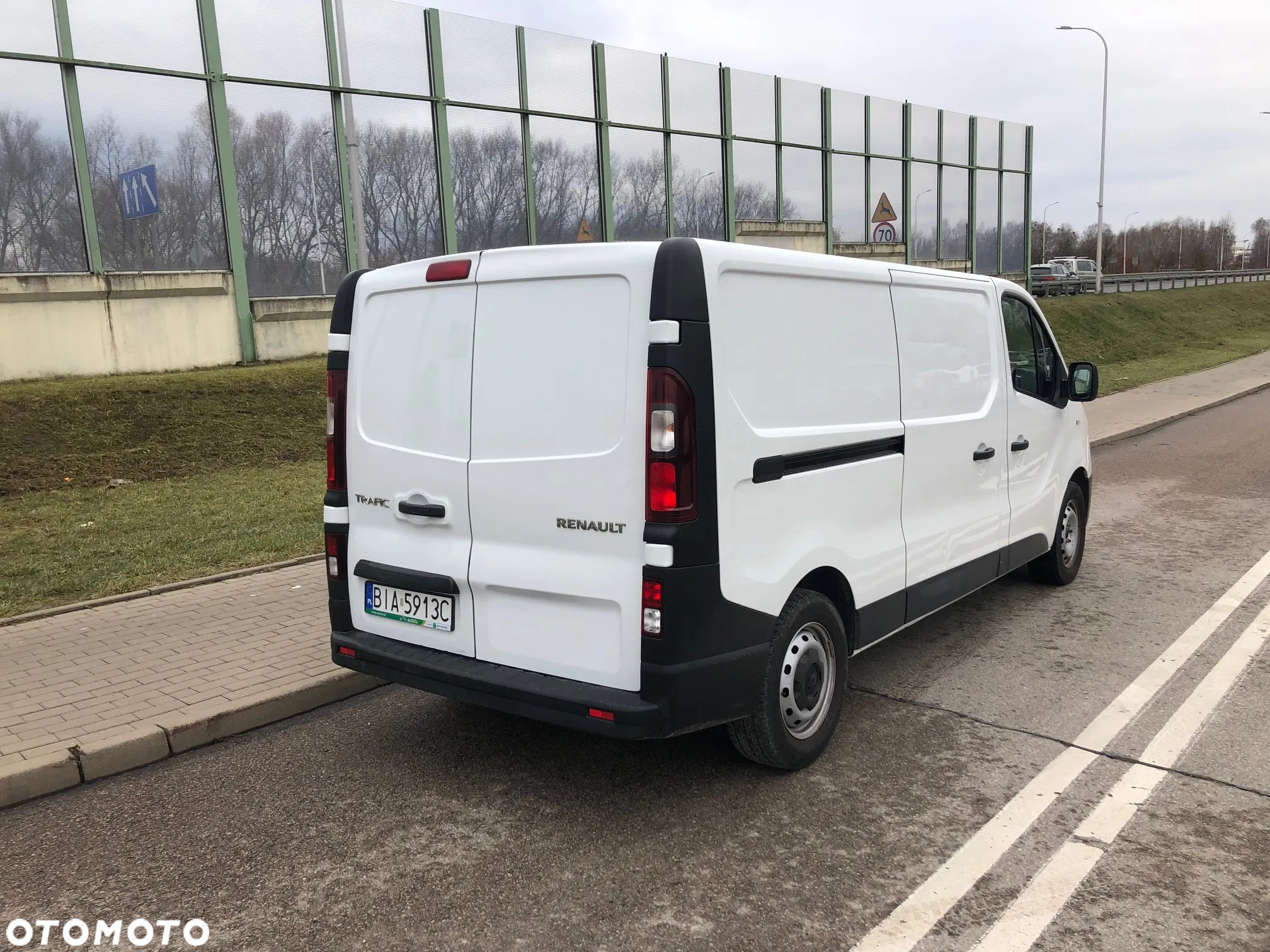 Renault TRAFIC - 4