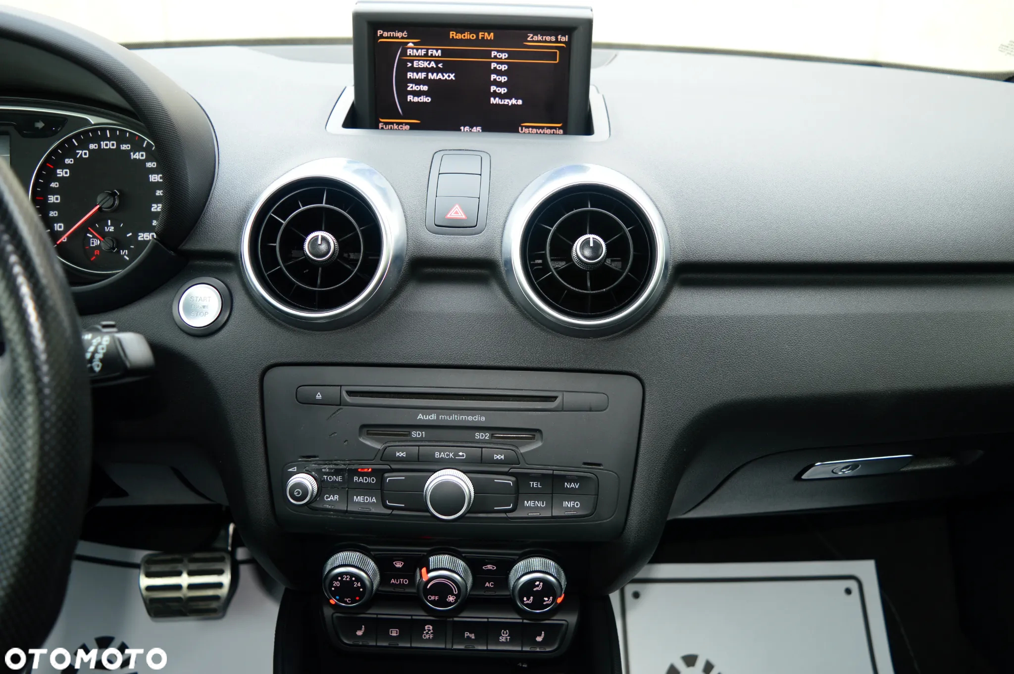 Audi A1 1.4 TFSI S tronic S line Sportpaket - 20
