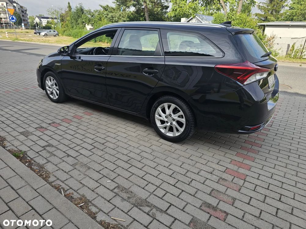 Toyota Auris - 19