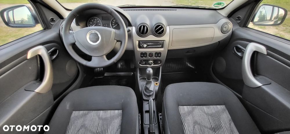 Dacia Sandero 1.2 16V Laureate - 14
