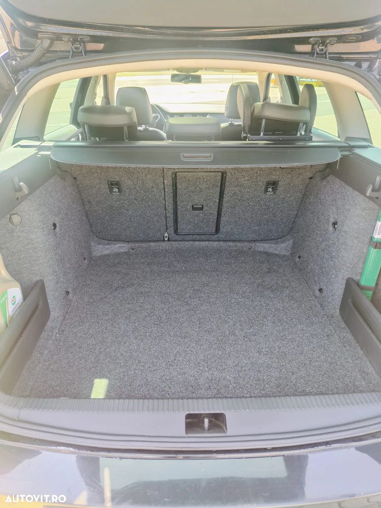 Skoda Octavia 1.6 TDI STYLE DSG - 18