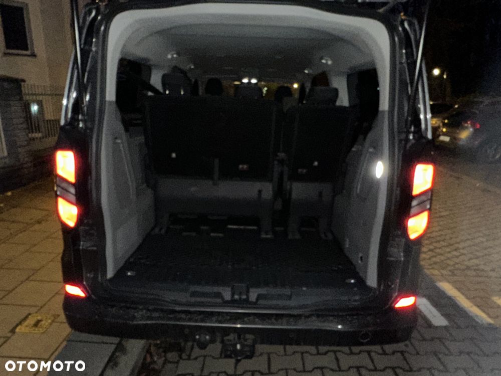 Ford Tourneo Custom 2.0 EcoBlue 320 AWD L2 Titanium - 10