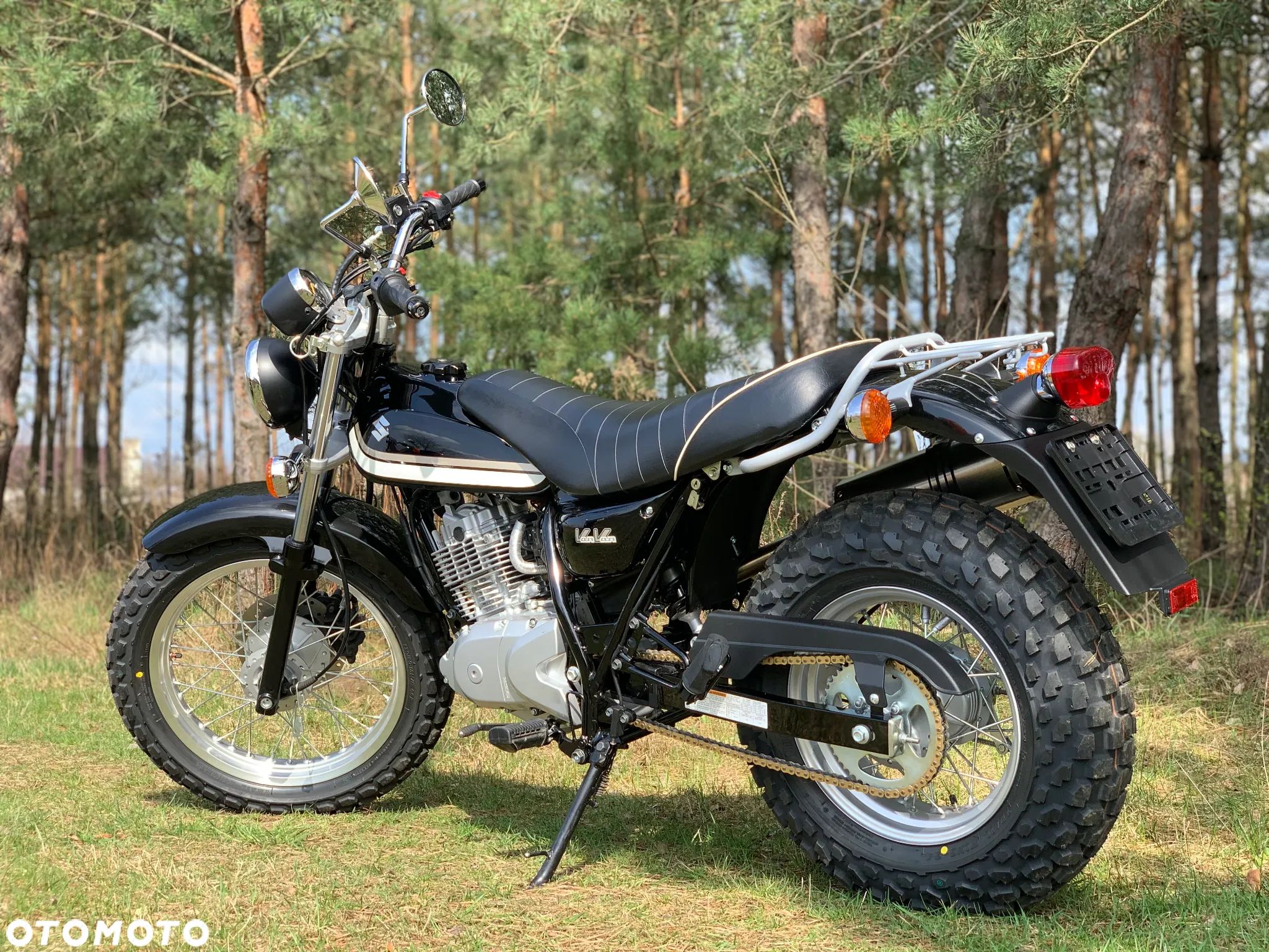 Suzuki RV