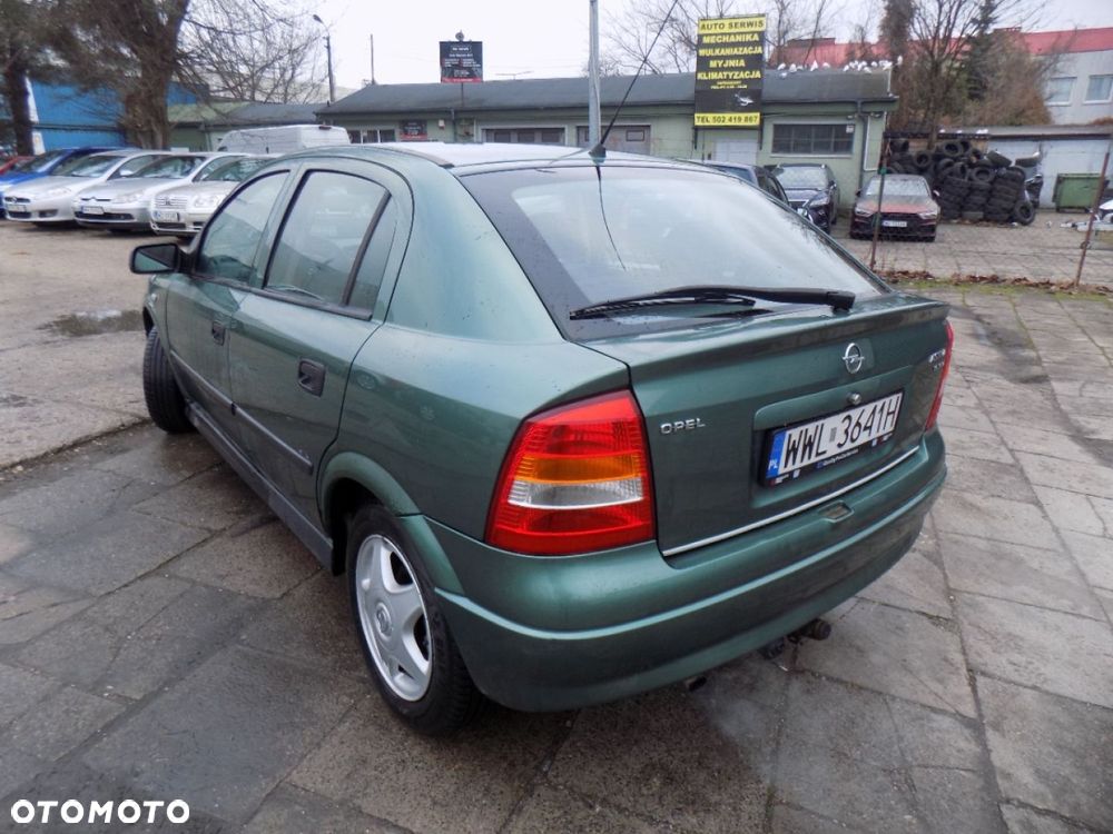 Opel Astra - 3