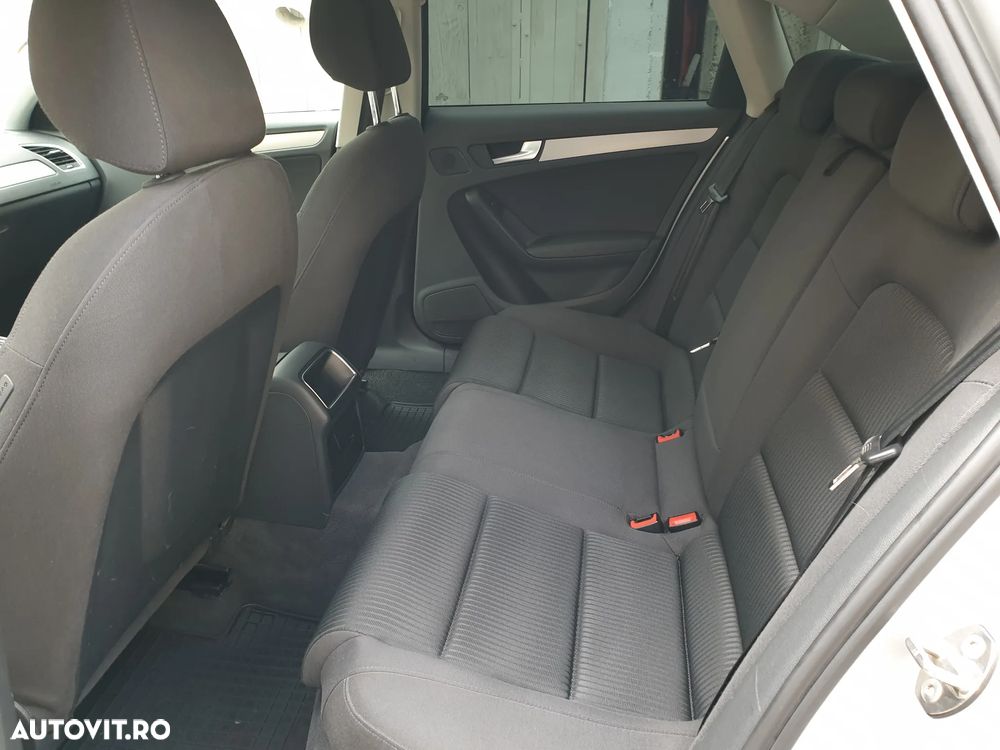 Audi A4 Limuzina 2.0 TDI B8 - 16