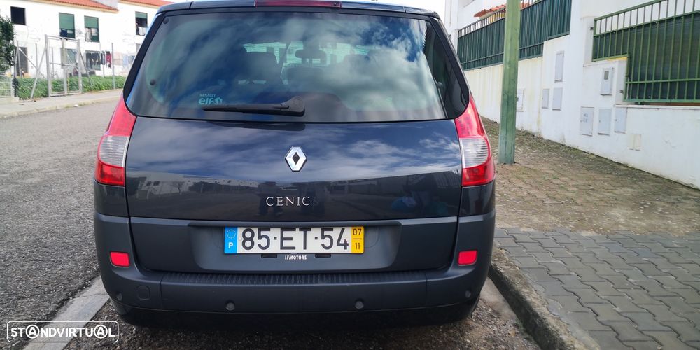 Renault Grand Scénic 1.5 dCi S 5L. - 3