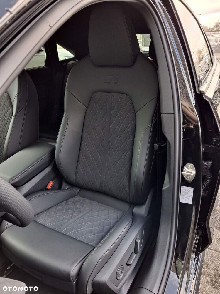 Audi A5 Limousine - 11