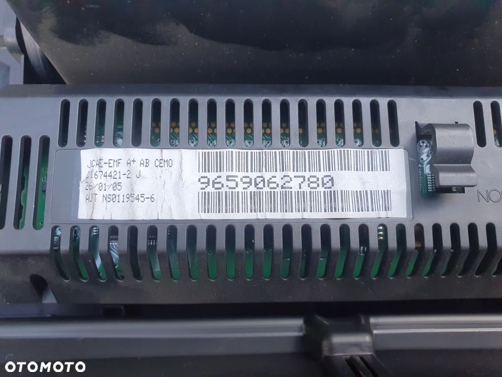 CITROEN C4 I TUNEL KRATKI NAWIEWU ŚRODKOWE PANEL 9659062780 - 2