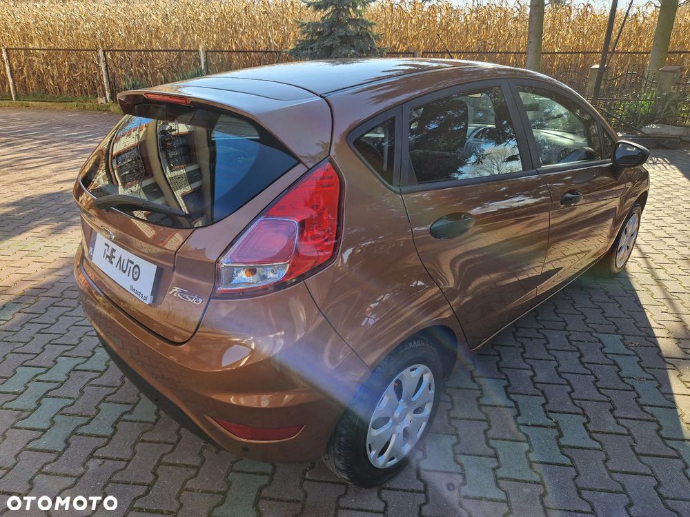 Ford Fiesta 1.25 Ambiente - 35