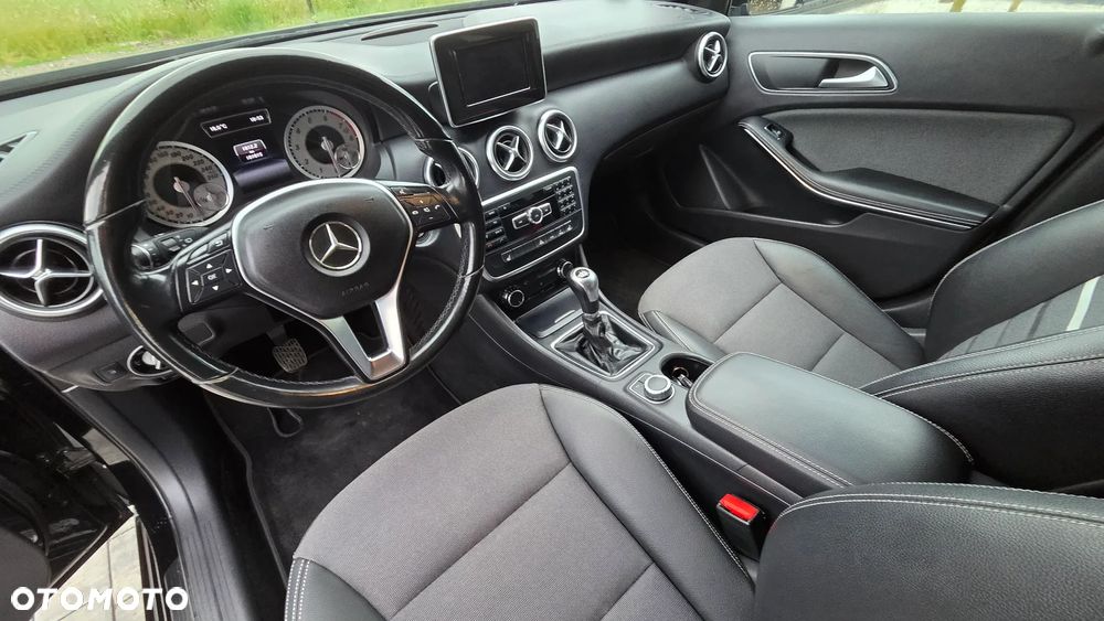 Mercedes-Benz Klasa A 180 (BlueEFFICIENCY) Style - 30