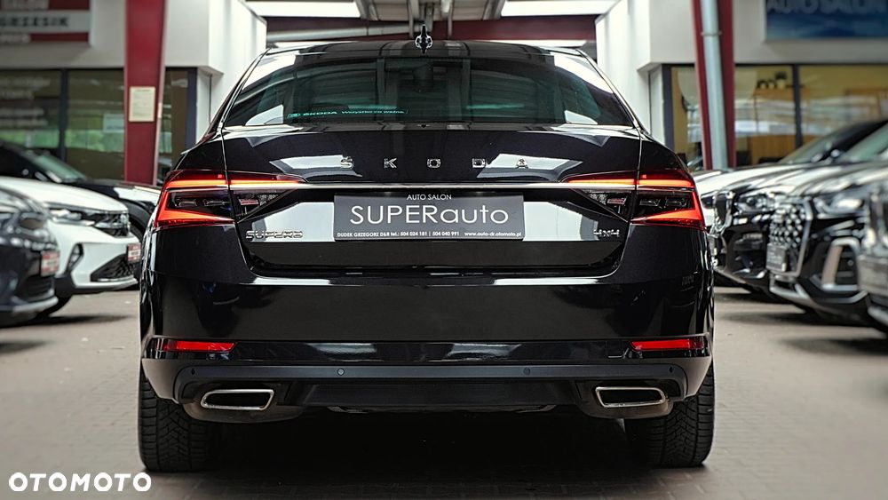 Skoda Superb 2.0 TSI 4x4 L&K DSG - 9