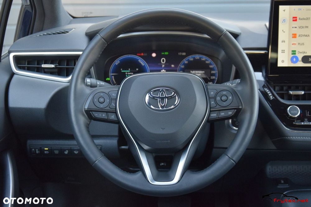 Toyota Corolla - 32