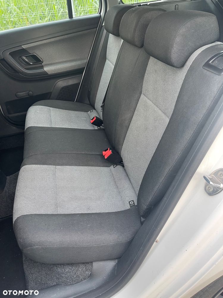 Skoda Fabia 1.2 TSI Active - 15