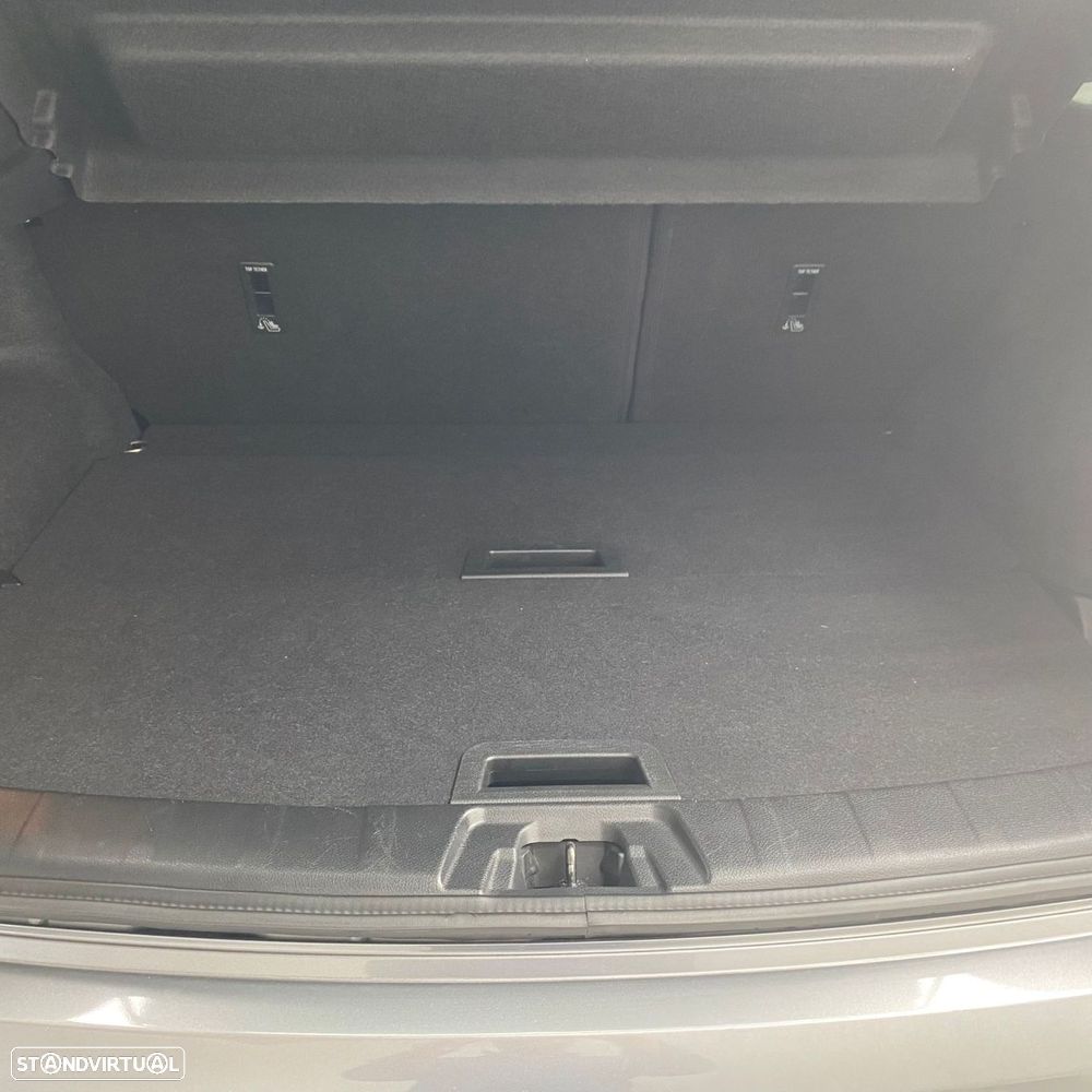 Nissan Qashqai 1.6 dCi N-Connecta Led Xtronic - 54