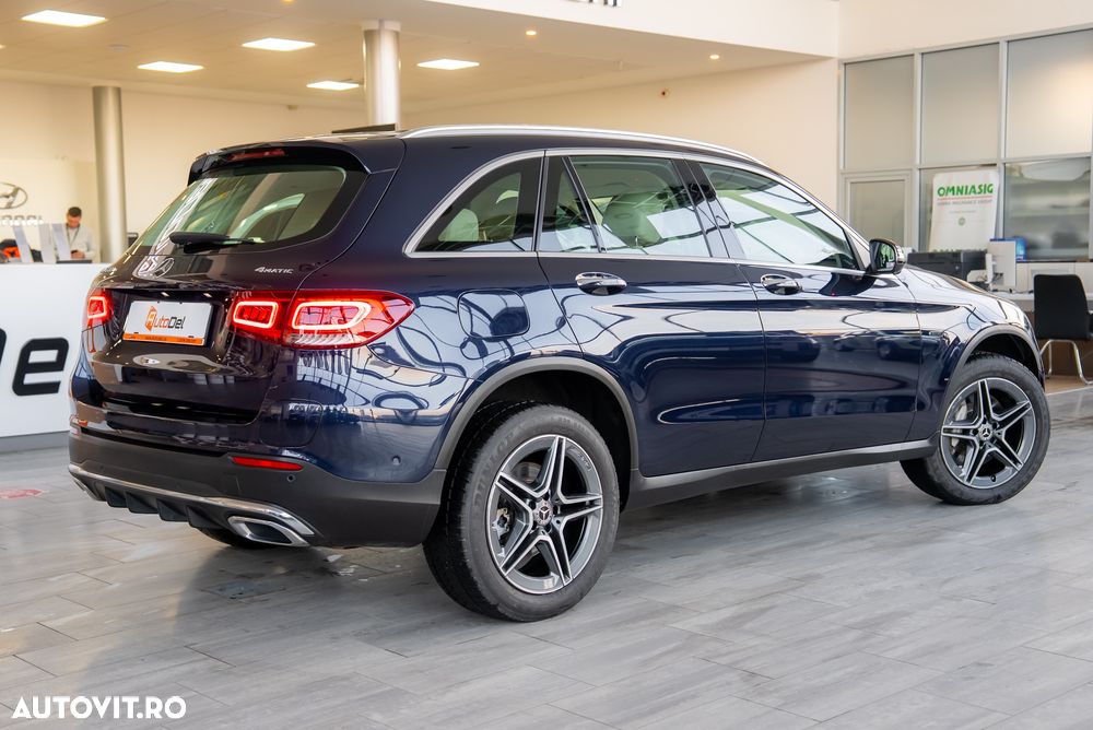 Mercedes-Benz GLC 300 e 4MATIC - 20