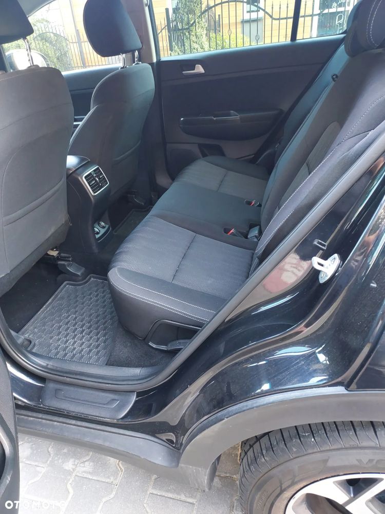 Kia Sportage 1.6 GDI L 2WD - 8