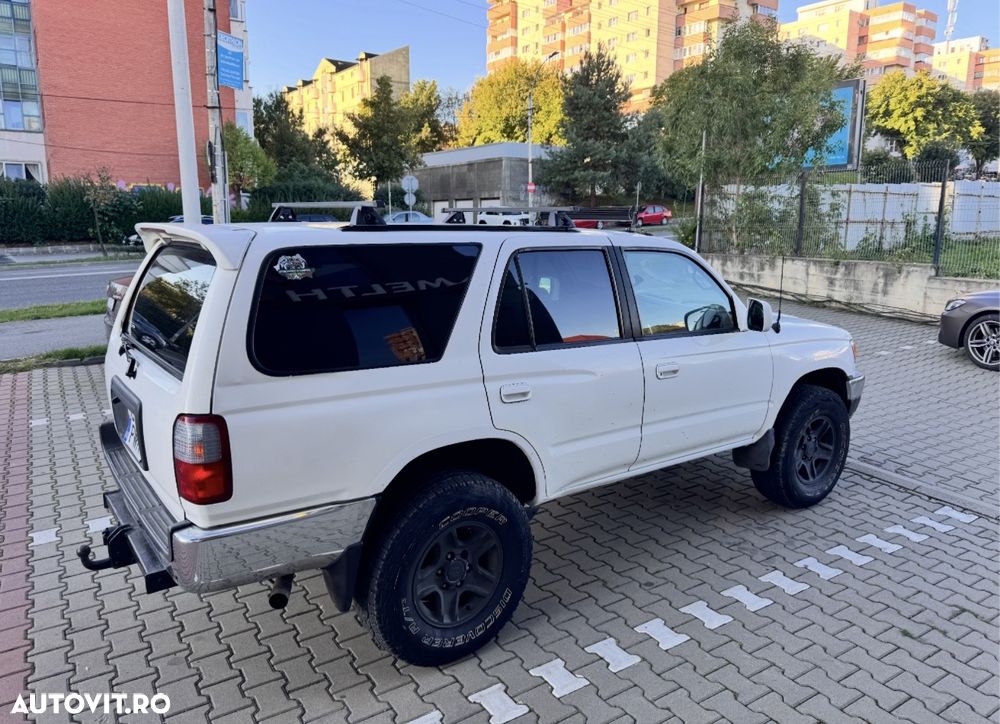 Toyota 4Runner - 3