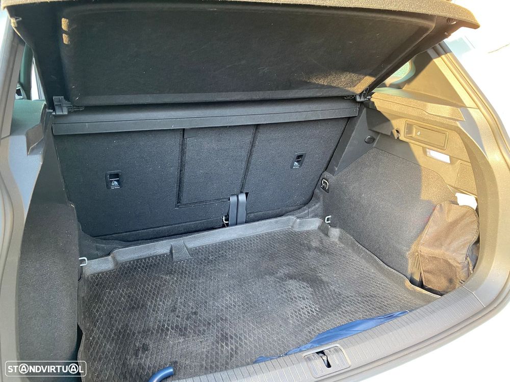 VW Tiguan 2.0 TDI R-Line DSG - 7