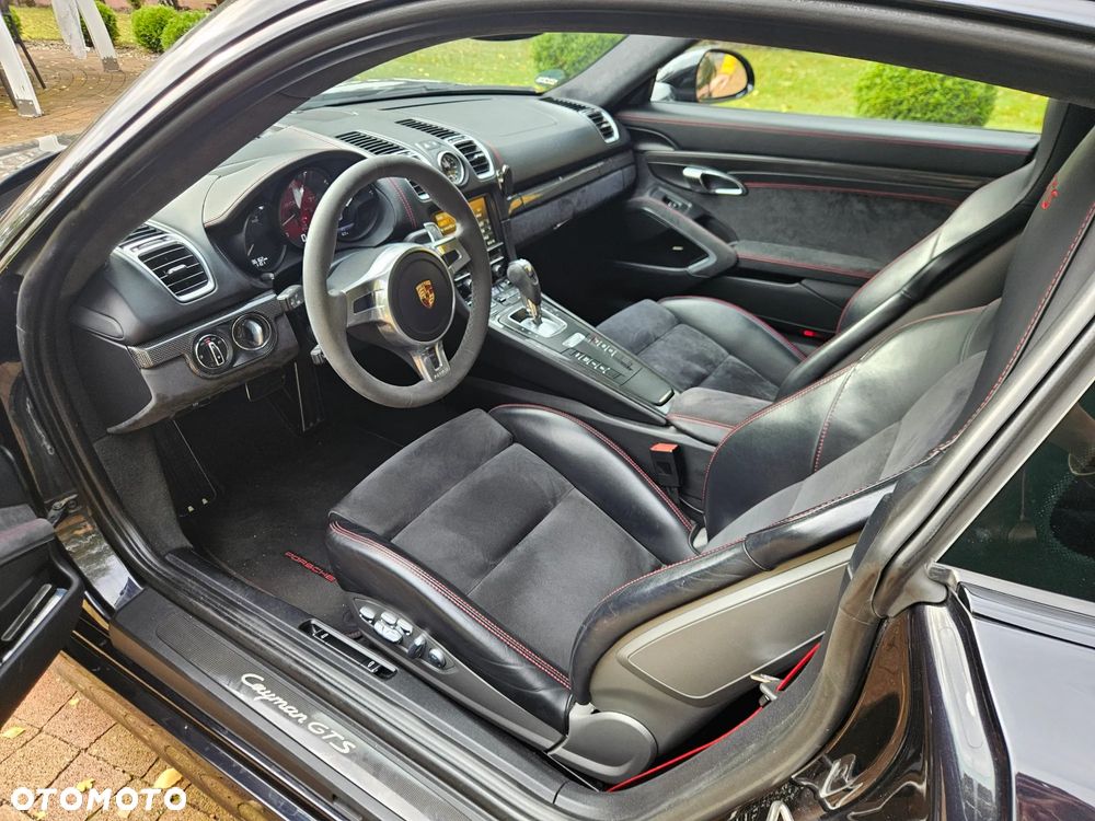 Porsche Cayman GTS PDK - 12