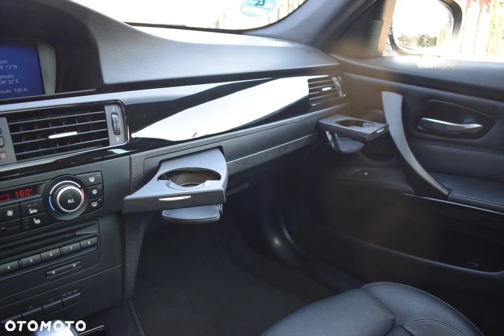 BMW Seria 3 - 35