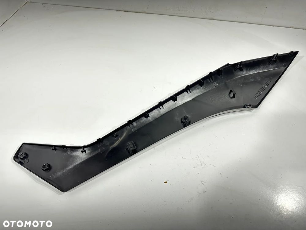 Listwa prawa Yamaha T-Max 560  20-23r - 5