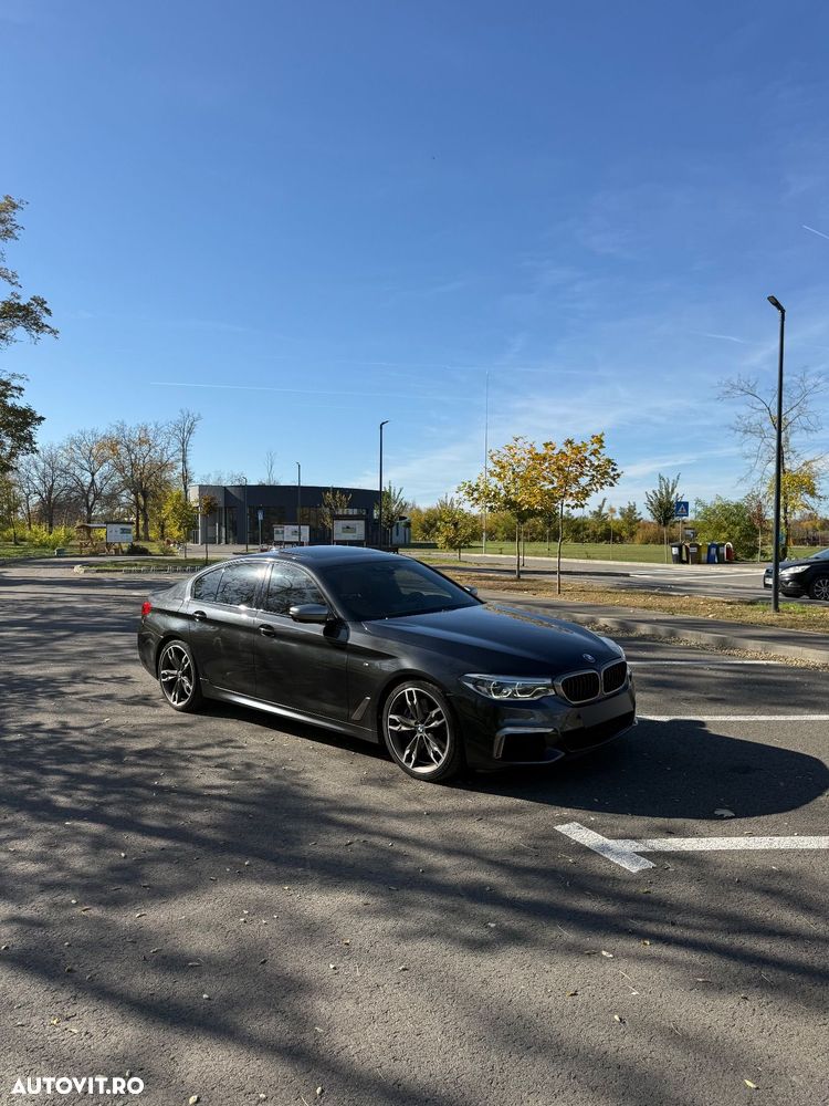 BMW Seria 5 550i xDrive - 6