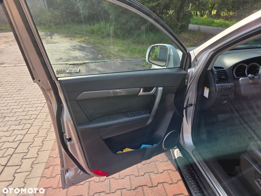 Chevrolet Captiva 3.2 LT high - 8