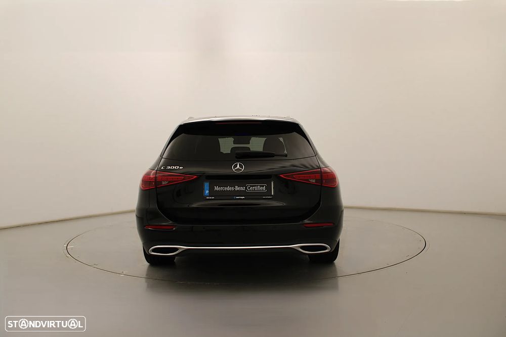 Mercedes-Benz C 300 e Avantgarde - 8