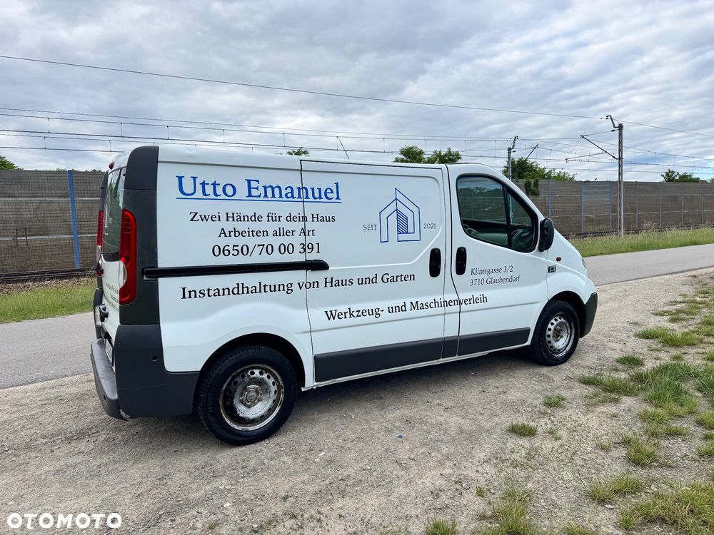 Opel Vivaro - 18