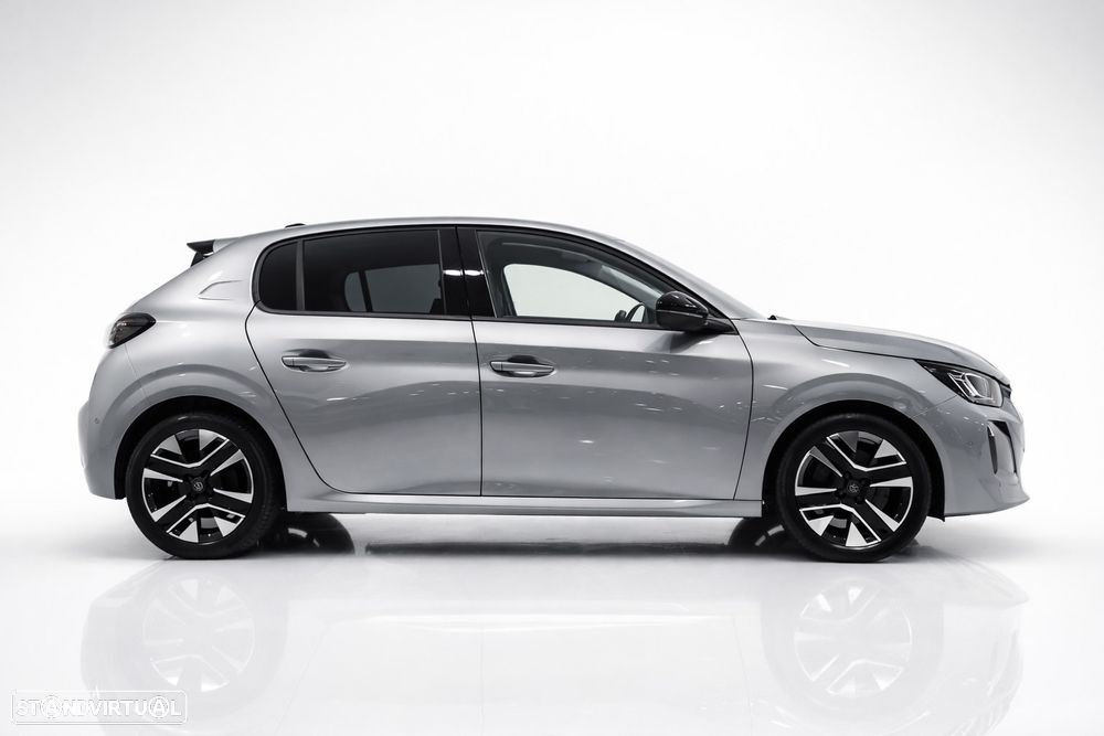 Peugeot 208 1.2 PureTech Allure - 12