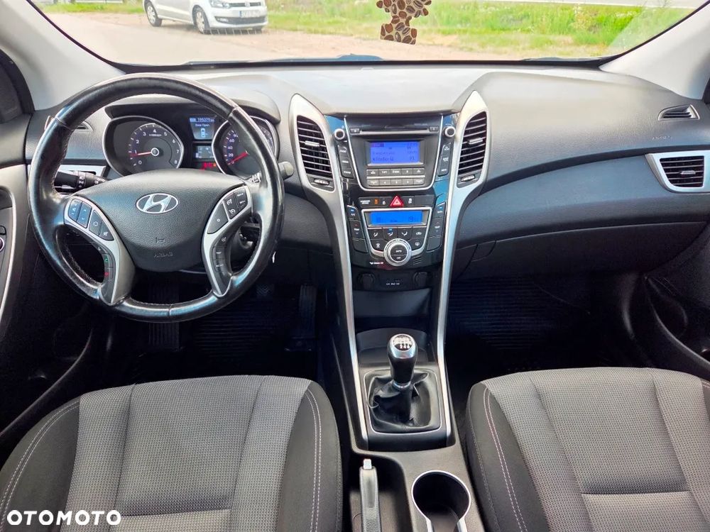 Hyundai i30 1.6 GDI Comfort - 33