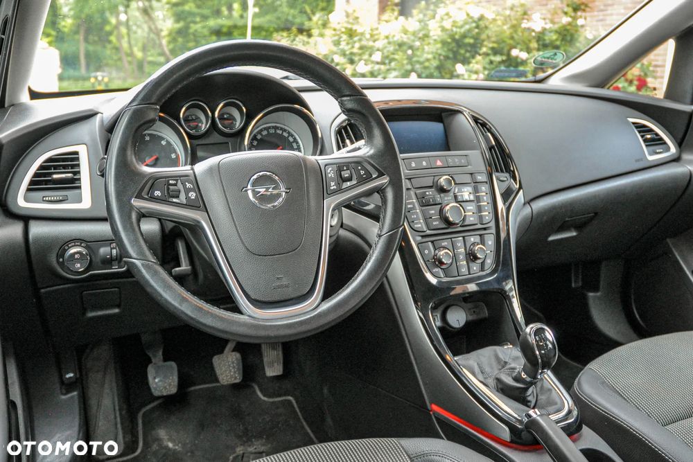 Opel Astra - 9