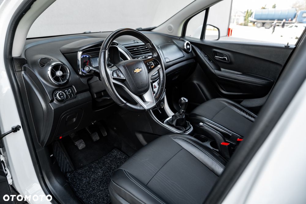 Chevrolet Trax 1.4 T LTZ AWD - 27