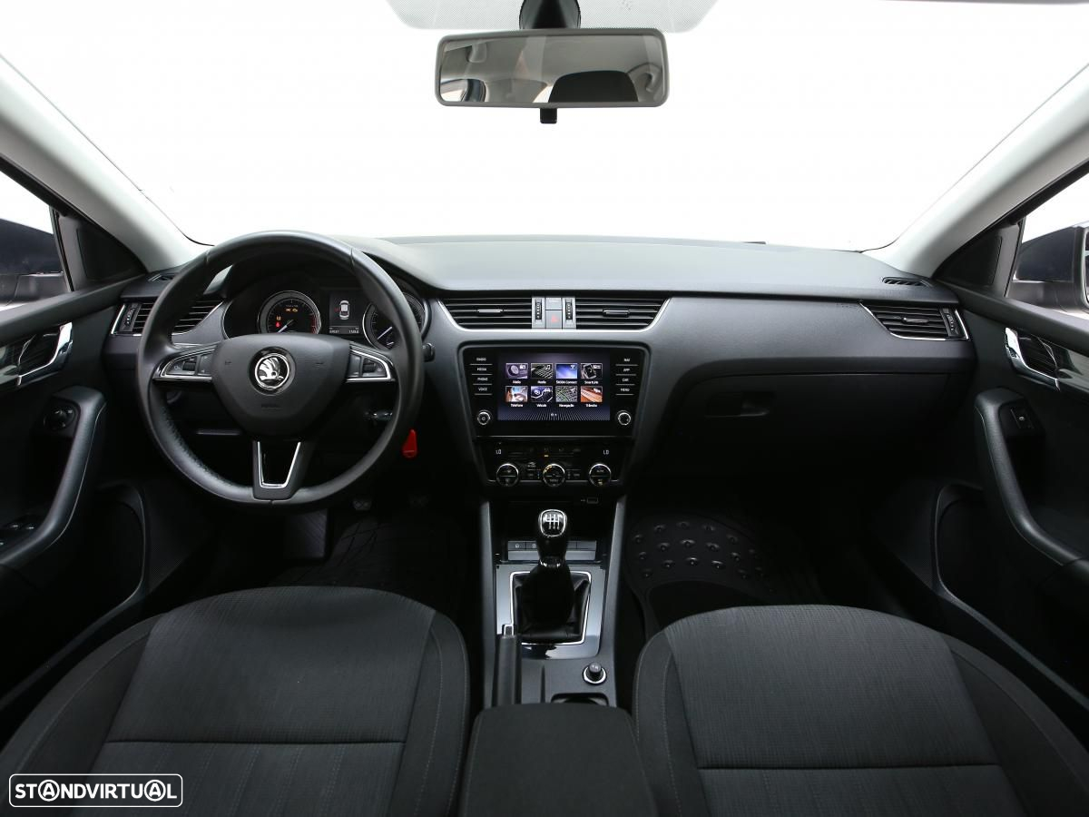 Skoda Octavia 1.0 TSI Style - 6