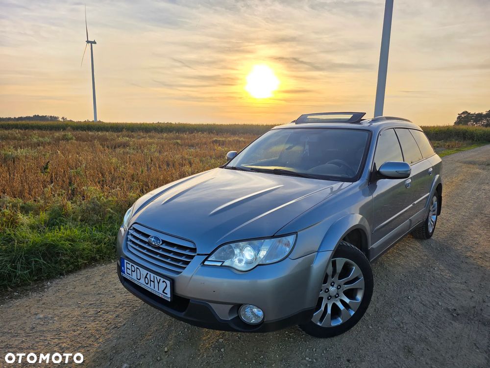 Subaru Outback - 1