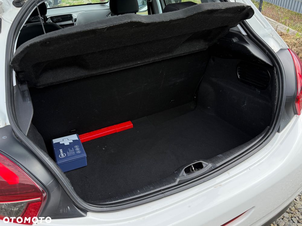 Peugeot 208 PureTech 82 Start & Stop Allure - 9