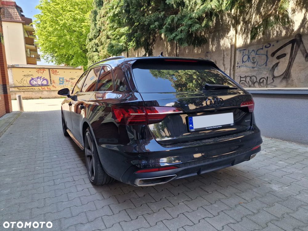 Audi A4 Avant 40 TDI quattro S tronic S line - 12