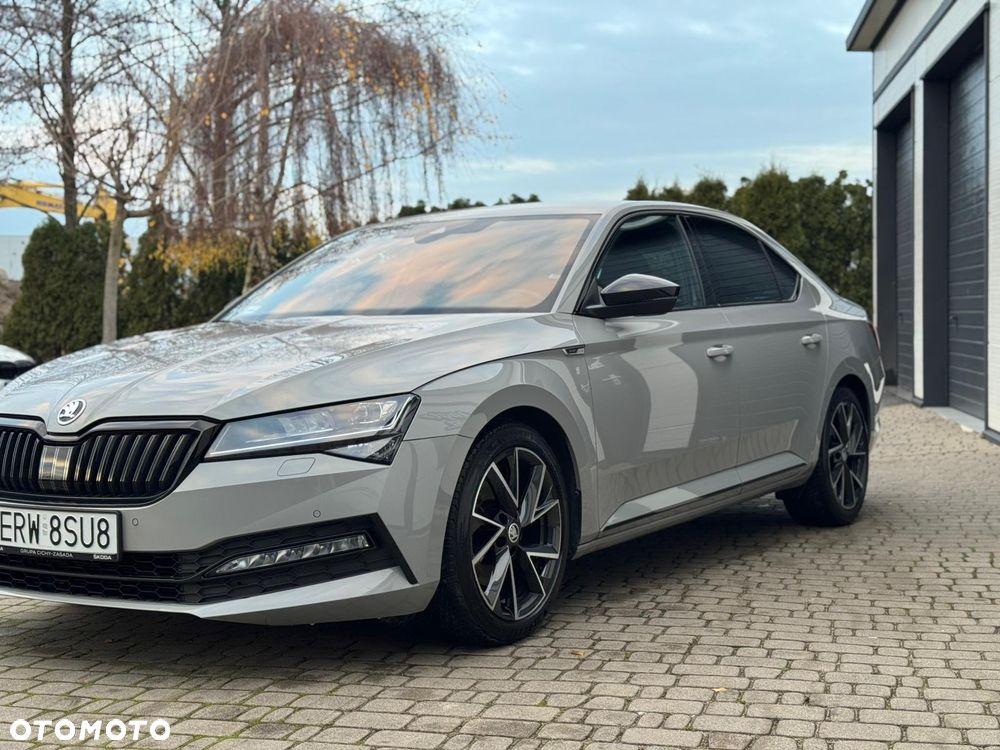 Skoda Superb 2.0 TDI SCR Sportline DSG - 6