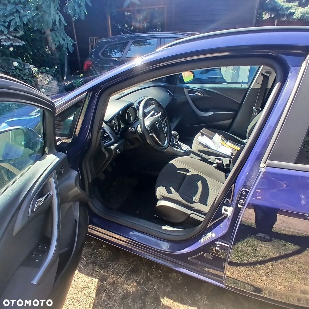 Opel Astra 1.6 Style - 10