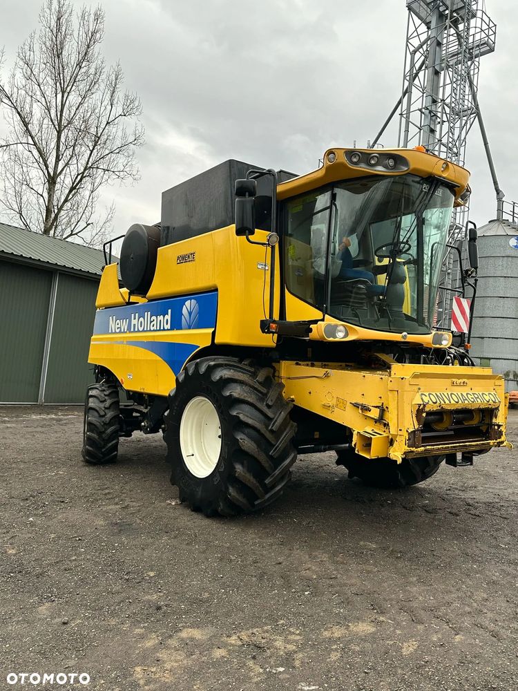 New Holland CSX 7060 - 5