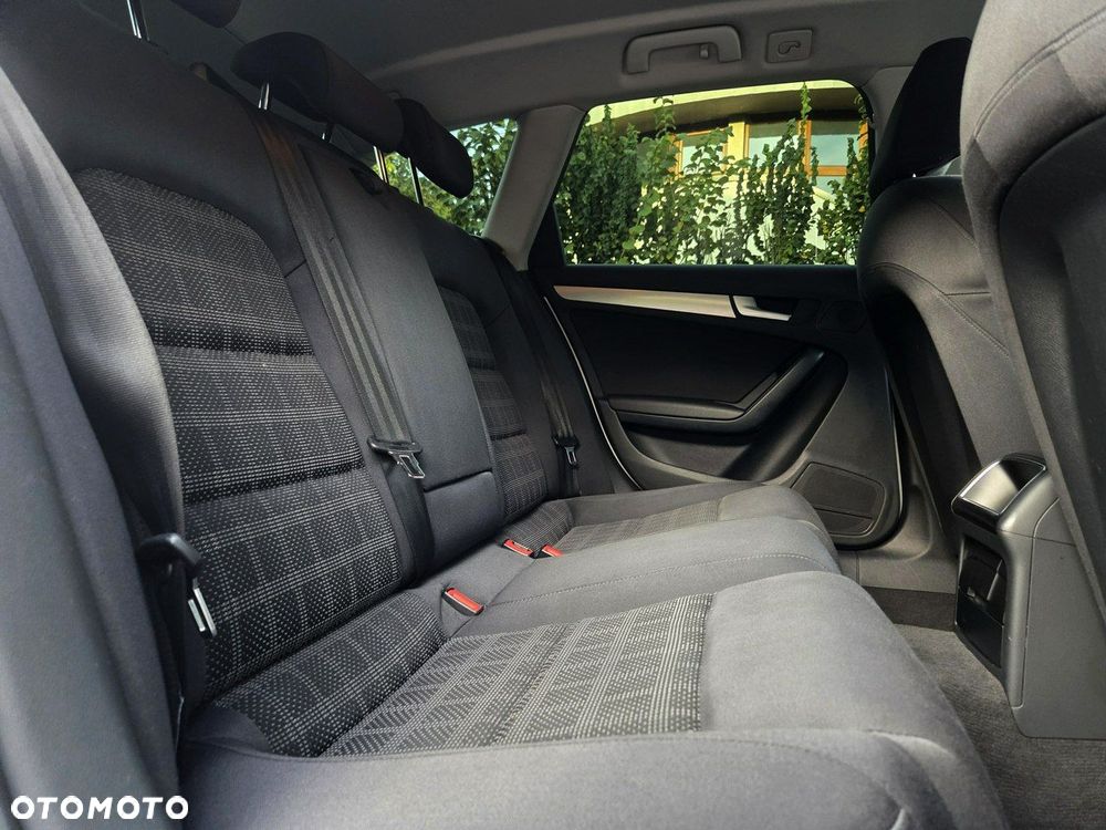 Audi A4 Allroad - 11