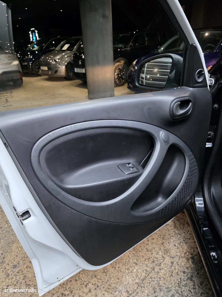 Smart ForFour Electric drive passion - 15