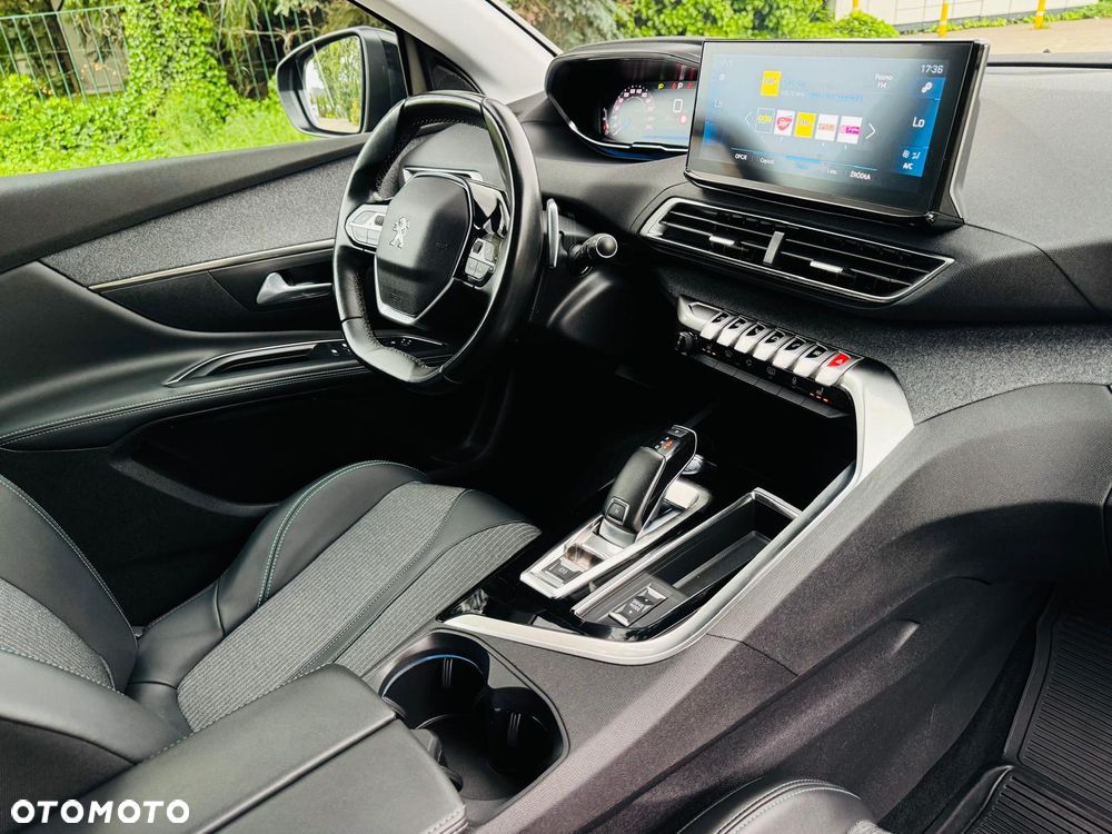 Peugeot 5008 2.0 BlueHDi Allure Pack S&S EAT8 - 24