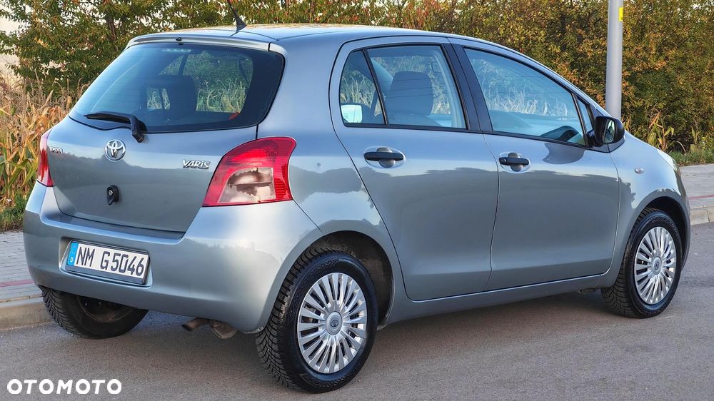 Toyota Yaris 1.0 VVT-i Sol - 14