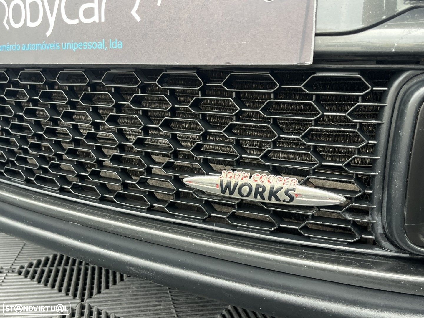 MINI 3 Portas John Cooper Works - 24